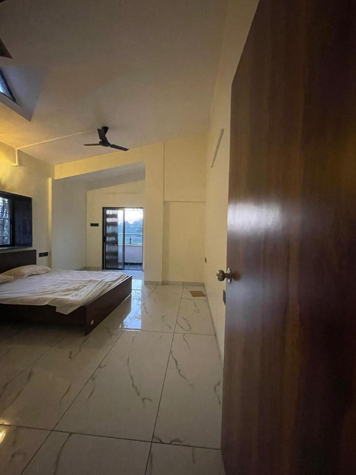 Mannat Villa With Swimming Pool And Garden لونافالا المظهر الخارجي الصورة